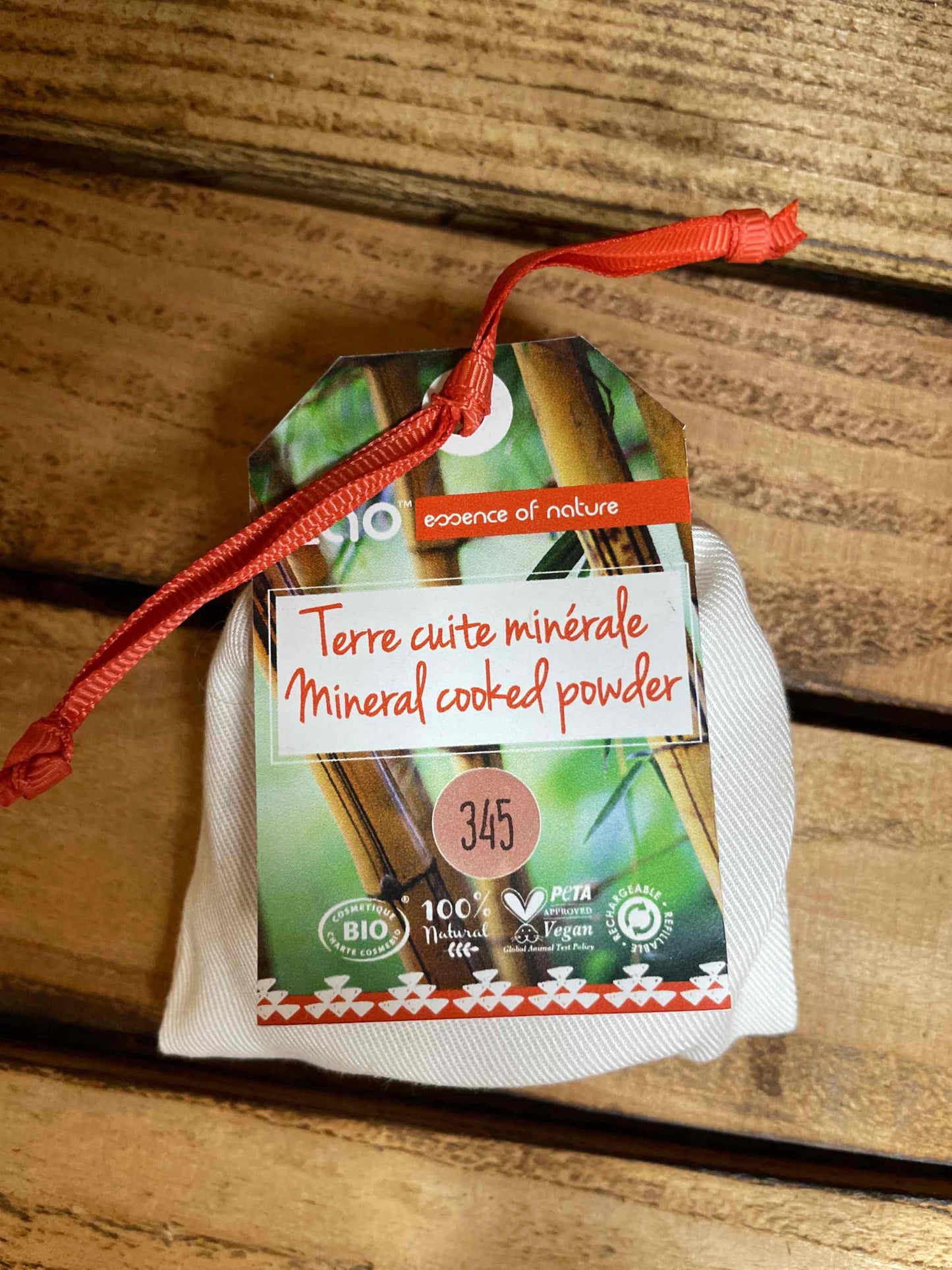 Mineral cooked powder in eco-friendly packaging.