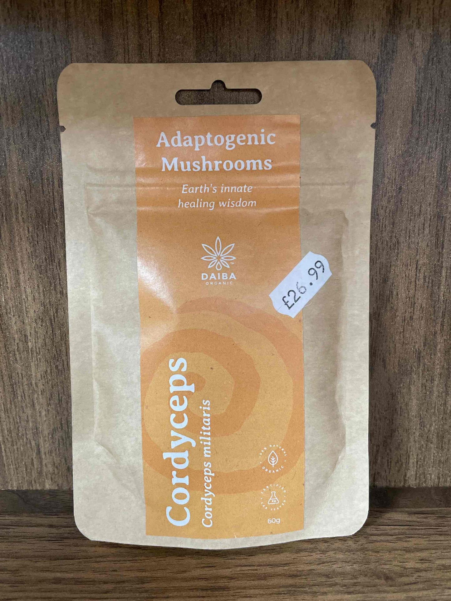 Cordyceps Extract supplement for energy, stamina, and immune support in eco-friendly packaging.