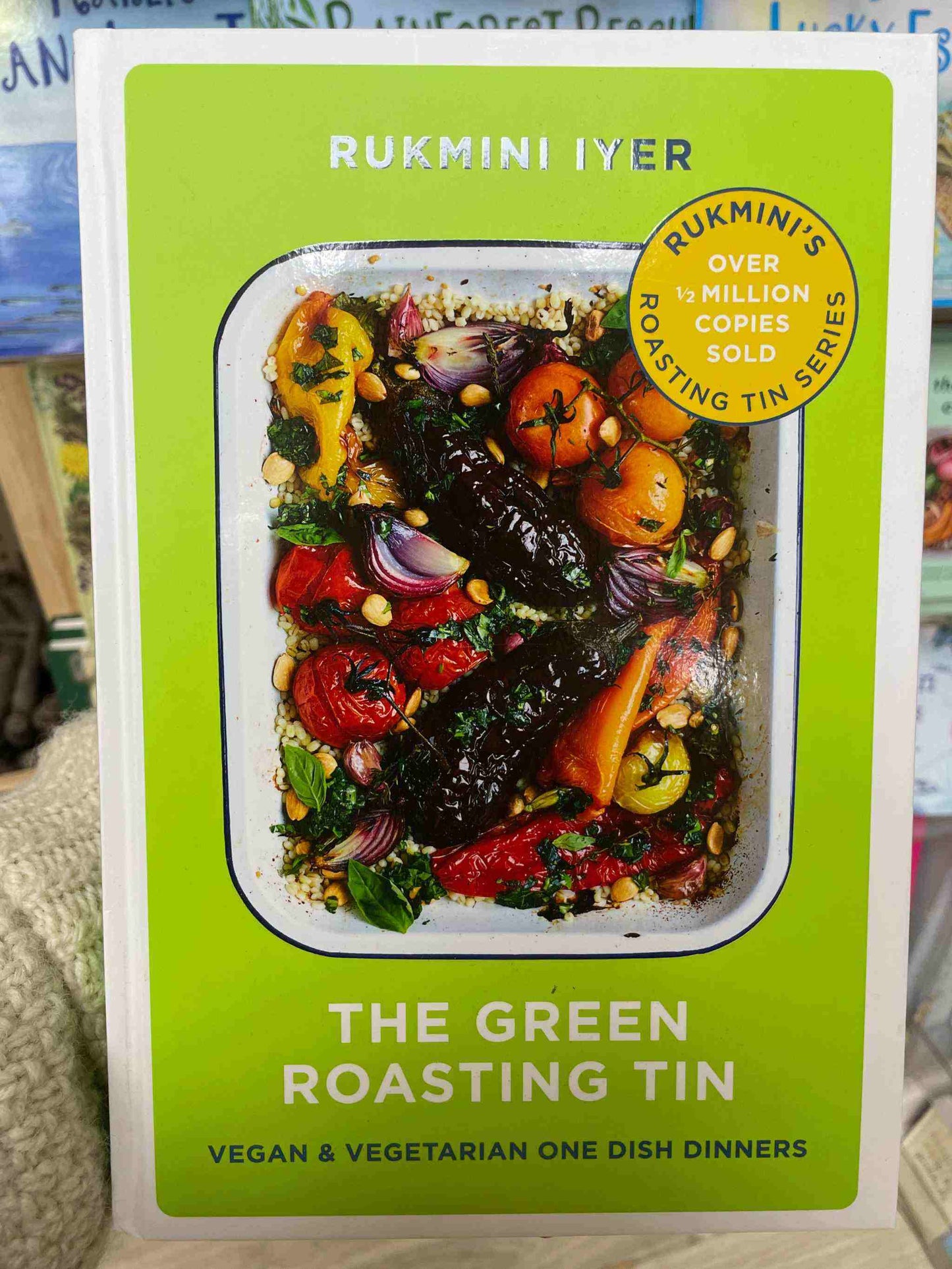 The Green Roasting Tin book cover, vegan and vegetarian one-dish dinners.