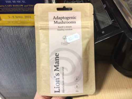 Lion's Mane 60g supplement packaging, adaptogenic mushrooms for cognitive function, mood enhancement, and immune support.