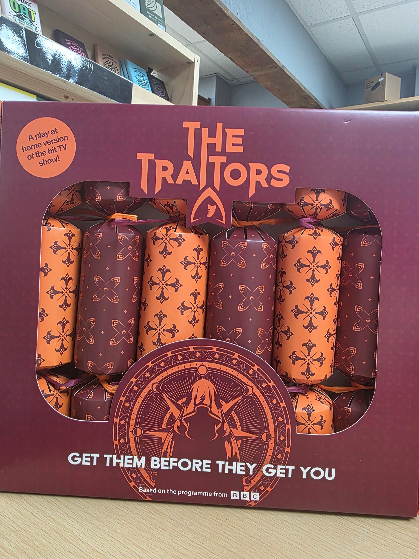 Traiters Crackers and Family Game