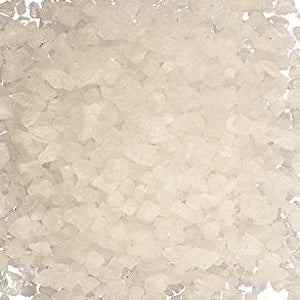 Coarse organic sea salt crystals, 25g package.