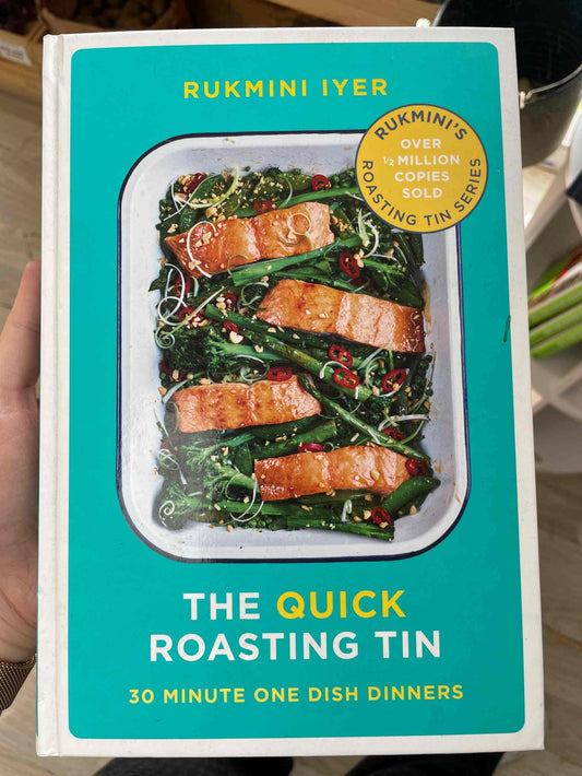 The Quick Roasting Tin: 30 Minute One Dish Dinners Guide