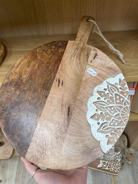 Mango Wood Chopping Board round with engraving