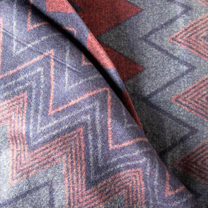 Scarf navy red and grey zigzag